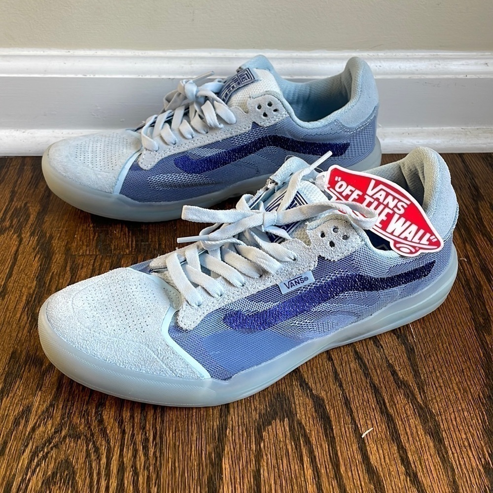 NWT Vans Ultimate Waffle EVDNT Shoes Blue